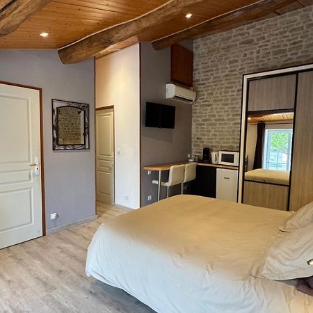 Chambres D'Hotes Les Rozieres Le Bourdet Екстериор снимка