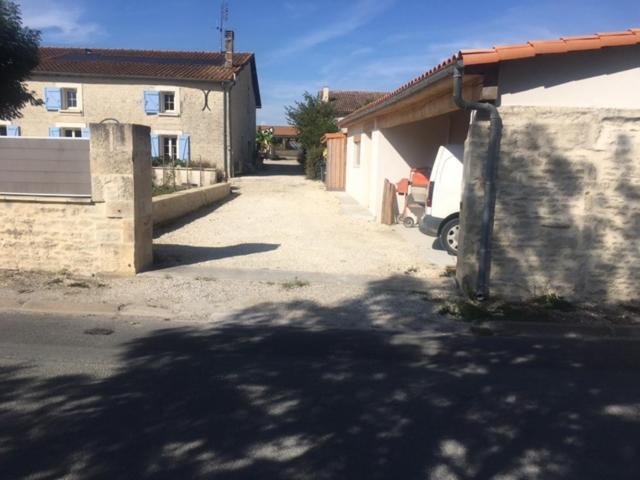 Chambres D'Hotes Les Rozieres Le Bourdet Екстериор снимка