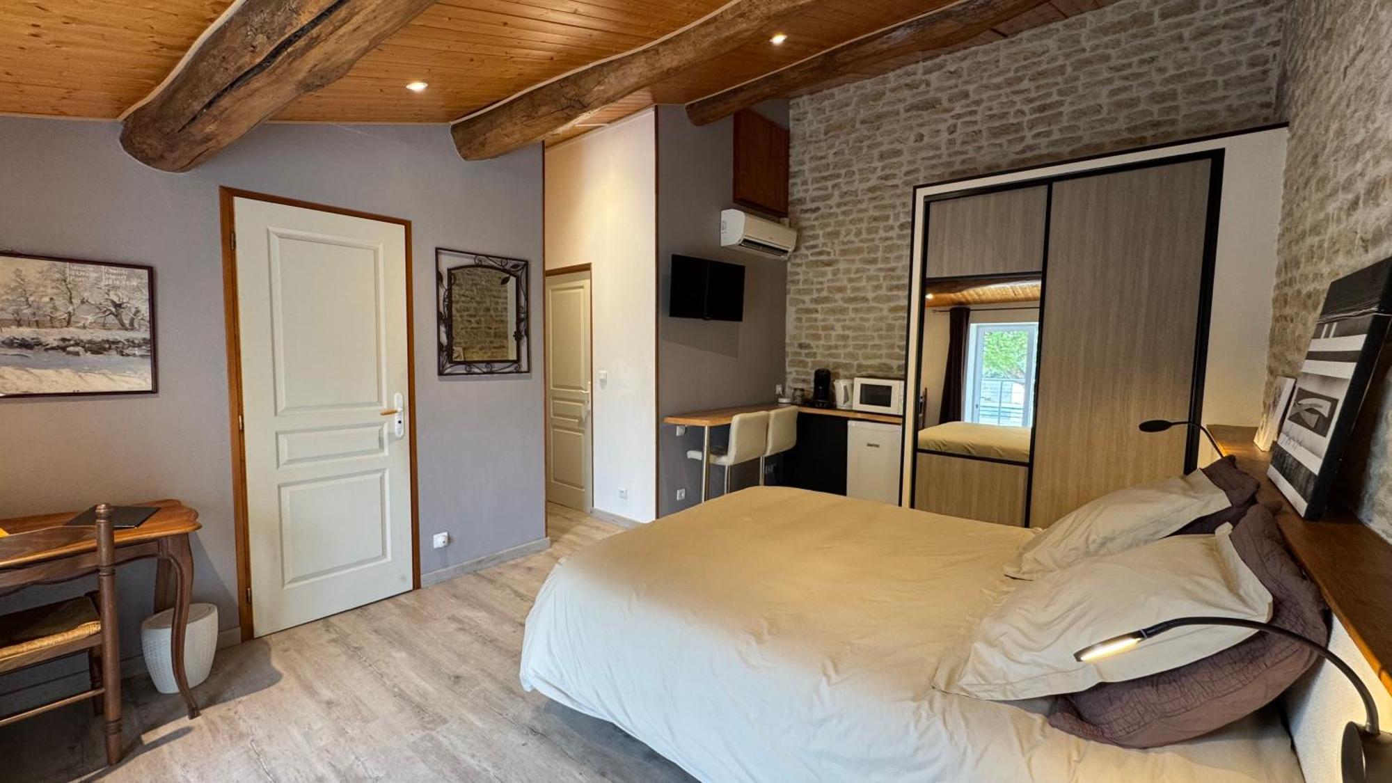 Chambres D'Hotes Les Rozieres Le Bourdet Екстериор снимка